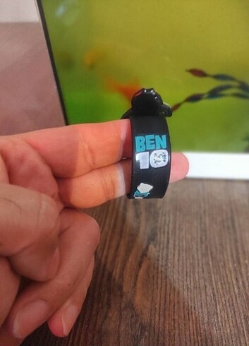 Beden SİLİKON KORDON BEN10 çocuk kol saati
