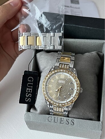 Guess Guess saat