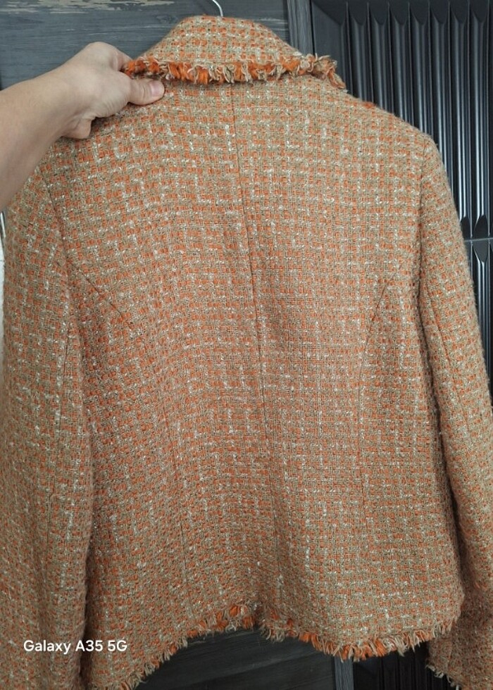 Ceket, dolabımda eteği de mevcut - Görsel 3