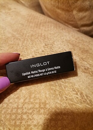 Beden Inglot Mat Ruj