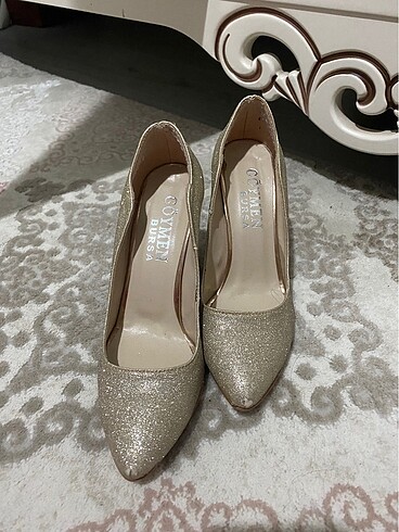 Simli stiletto
