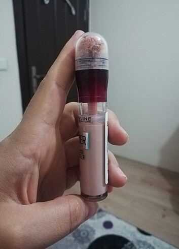  Beden Maybelline new york ınstant kapatıcı 