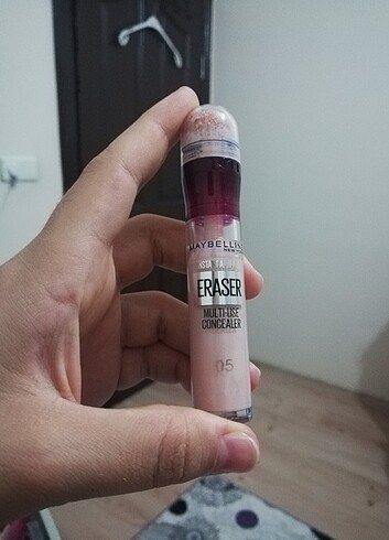 Beden Renk Maybelline new york ınstant kapatıcı