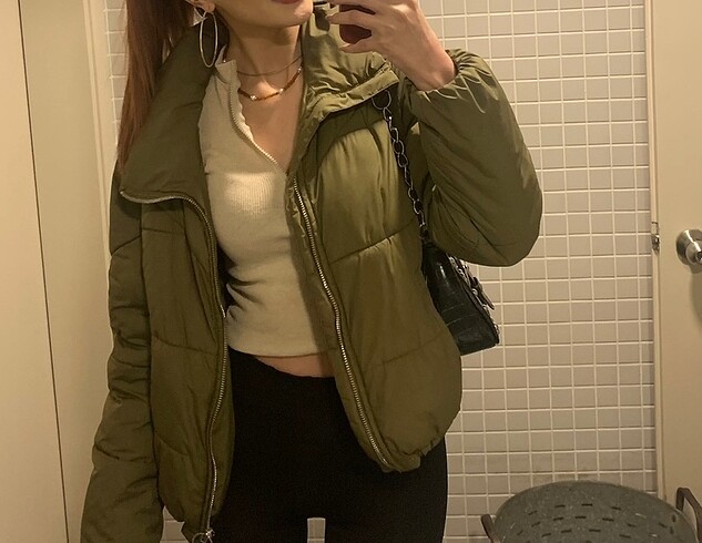bershka puff mont