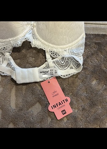 Beyaz Dantel Detaylı Bohem Sütyen - Görsel 2