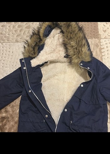 Lacivert Kadın Kürklü Kapüşonlu Mont - Görsel 2