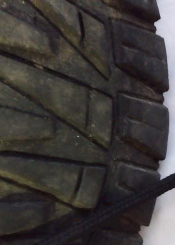 siyah bot - Görsel 7