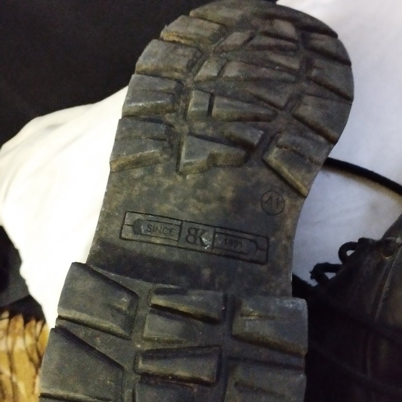 siyah bot - Görsel 5