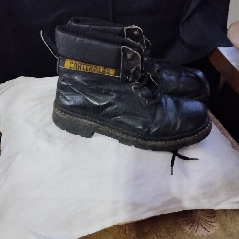 siyah bot - Görsel 2