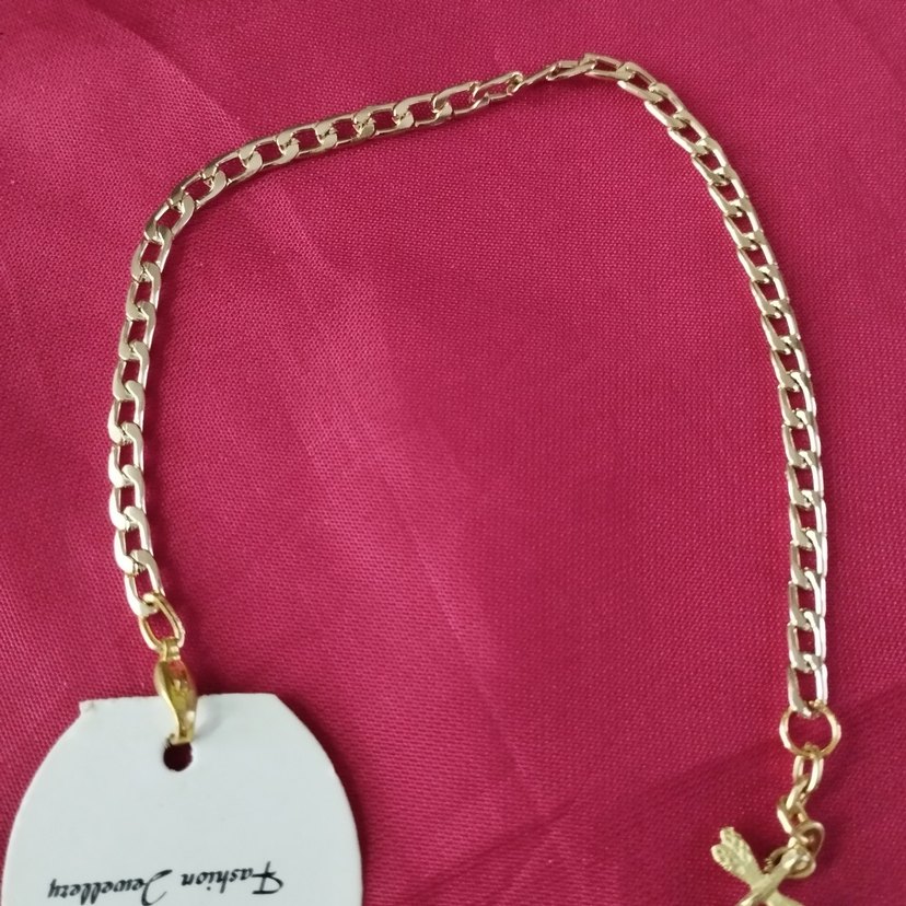 Zincir Detaylı Altın Renk Kadın Bileklik - Görsel 4