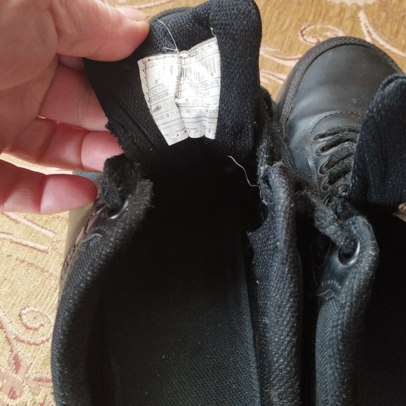 kısa erkek bot - Görsel 4