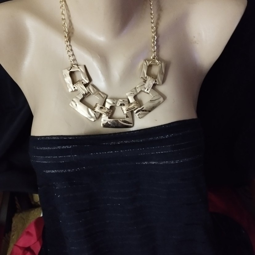 Zincir Detaylı Altın Rengi Midi Kolye - Görsel 4