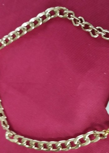 Zincir Detaylı Parlak Altın Bileklik - Görsel 3