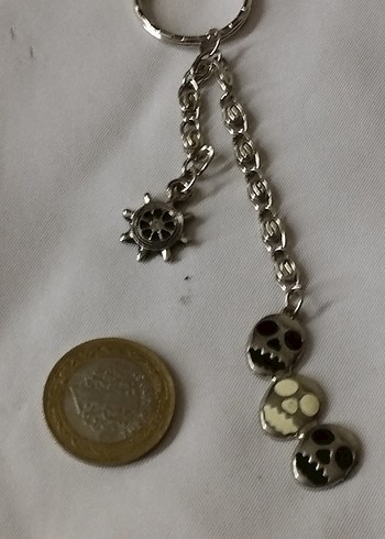 Zincir Detaylı Punk Tarzı Anahtarlık - Görsel 3