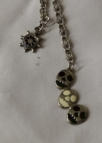 Zincir Detaylı Punk Tarzı Anahtarlık - Görsel 2