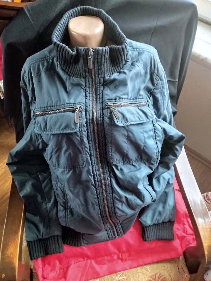 Gri Fermuarlı Erkek yağmurluk - Görsel 3