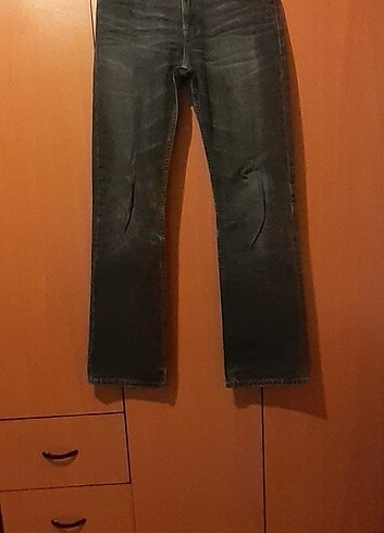 Jeans pantalon levis
