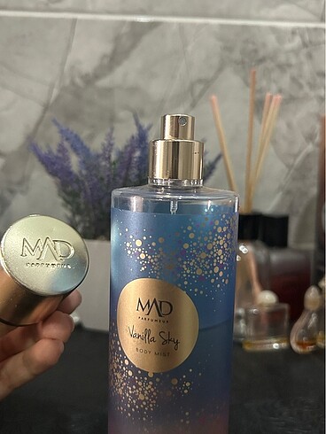  Beden Mad Vanilla Sky Vücut Spreyi Body Mist