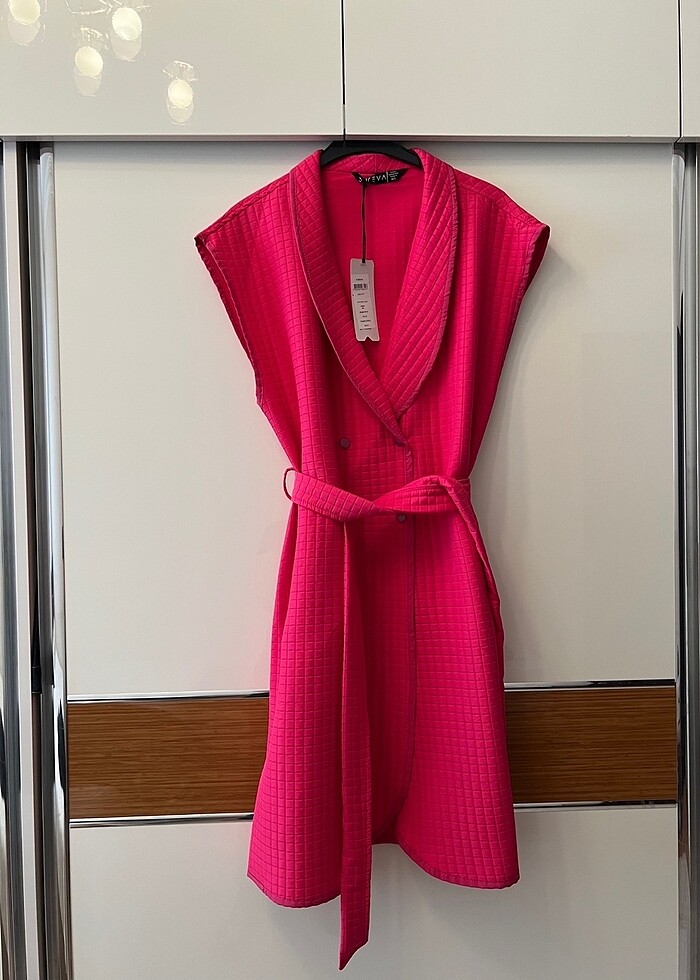 Pureva kapitone yelek - Görsel 2