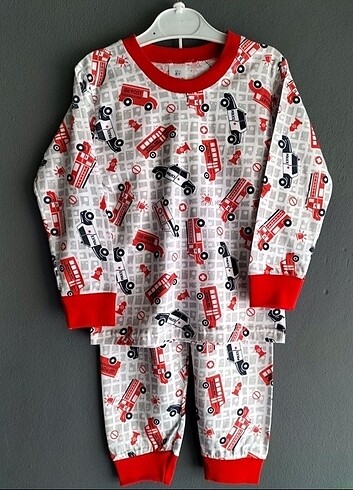Erkek Çocuk Yazlık İnce Kırmızı Araba Desenli Pijama Takımı