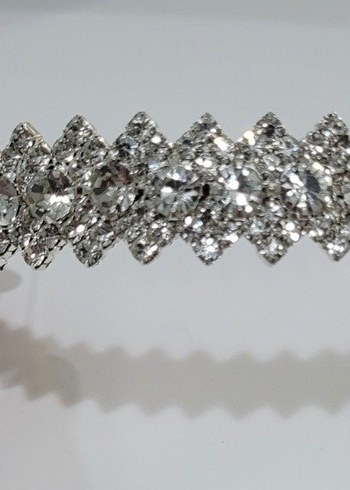 Pul İşlemeli Gri Beyaz Taç - Görsel 2