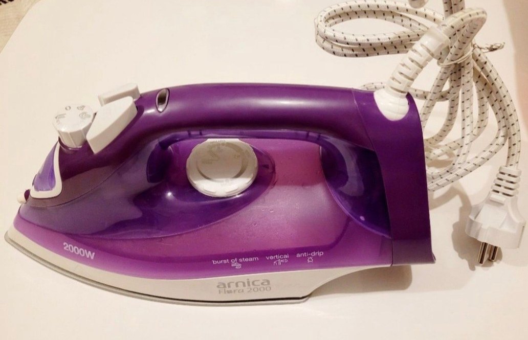 Arnica flora  2000W şok buharlı Elektrikli Ütü - Görsel 4