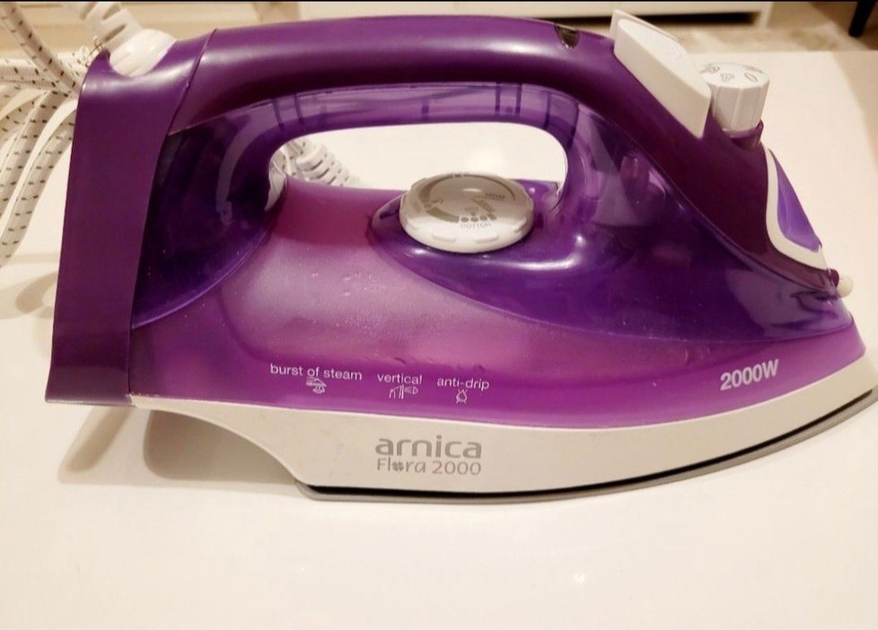 Arnica flora  2000W şok buharlı Elektrikli Ütü - Görsel 5