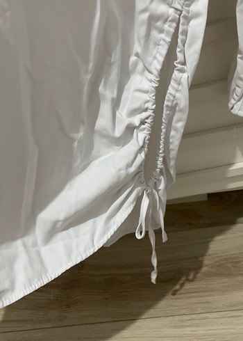 Düğmeli Beyaz Keten Kadın Gömlek - Görsel 5