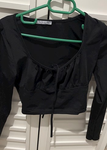 Siyah V Yaka Uzun Kollu Gotik Bluz - Görsel 2