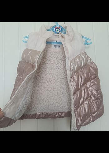 Kız Çocuk Bej Parlak Yelek - Görsel 2