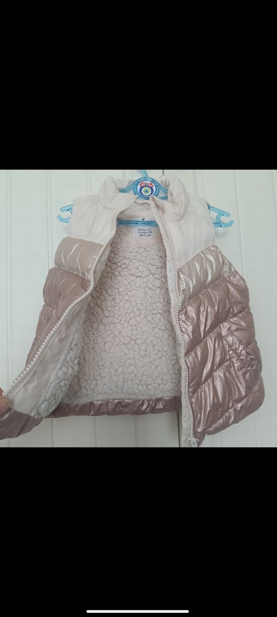 Kız Çocuk Bej Parlak Yelek - Görsel 2