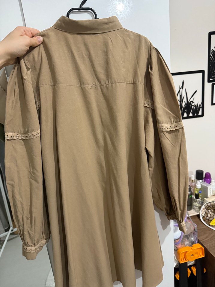 Bej Düğmeli Keten Kadın Gömlek - Görsel 2