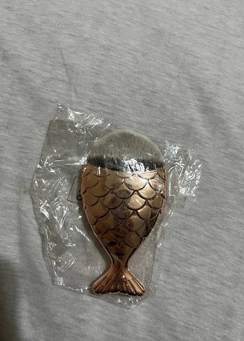 Renkli Balık Şekilli Makyaj Fırçaları - Görsel 5