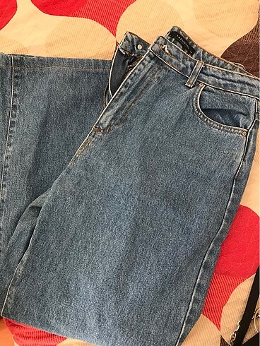 Wide Leg Jean