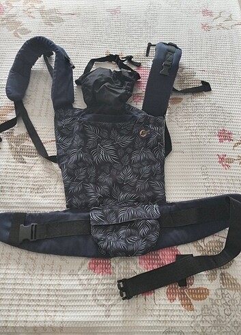 Çok az kullanılmış ergonomik kanguru