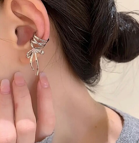 Earcuff