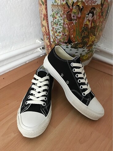 Converse Converse