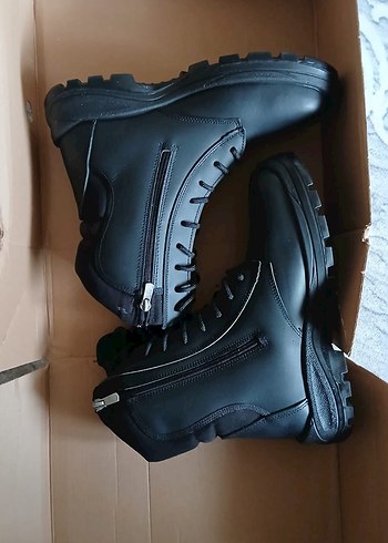 Siyah Erkek postal / Bot - Görsel 2