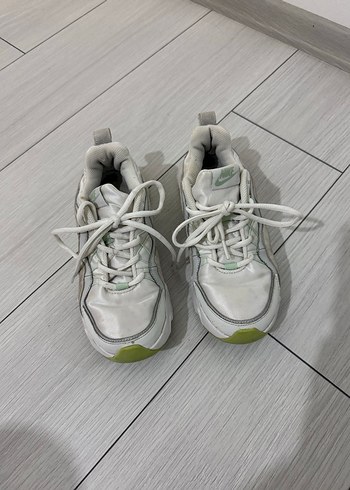 Beyaz Gri Bağcıklı Kadın Spor Ayakkabı - Görsel 4