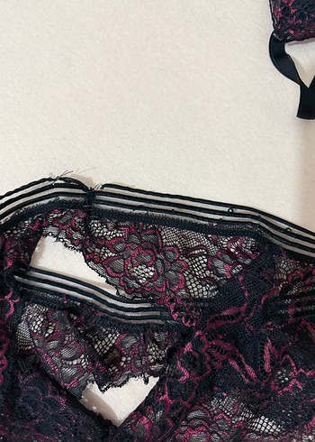 Bordo Gotik Dantelli Sütyen ve Külot Takımı - Görsel 3