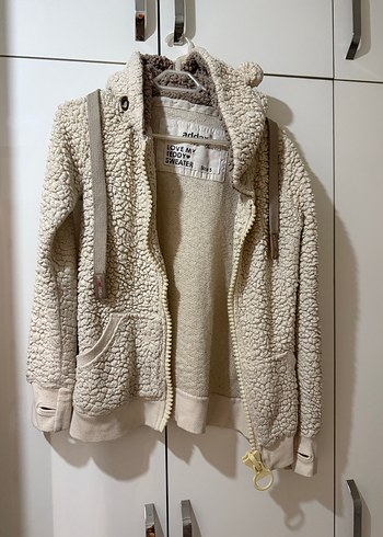 Bej Kapüşonlu Kadın Peluş Ceket - Görsel 3