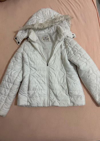 Beyaz Puff Mont - Görsel 2