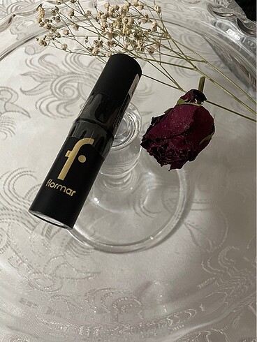 Flormar kontür stick