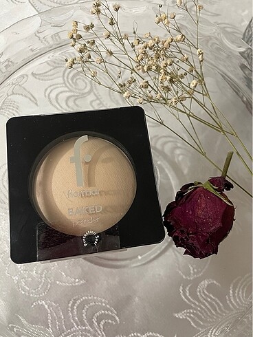Flormar pudra