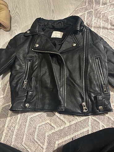 BERSHKA deri ceket