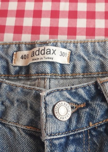 Gevşek Kesim Mavi Denim Mini Şort - Görsel 4