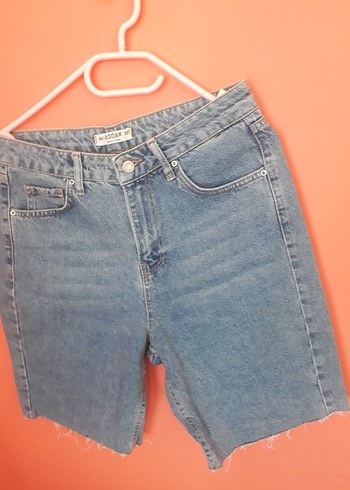 Gevşek Kesim Mavi Denim Mini Şort - Görsel 2