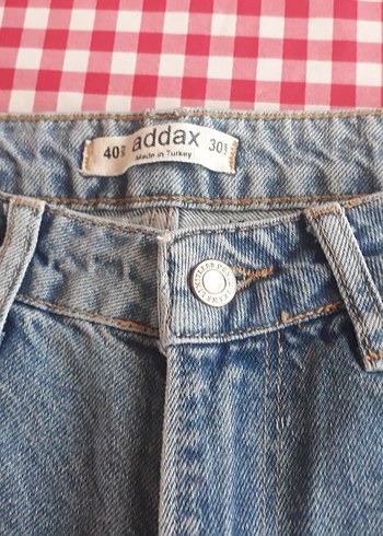Gevşek Kesim Mavi Denim Mini Şort - Görsel 6