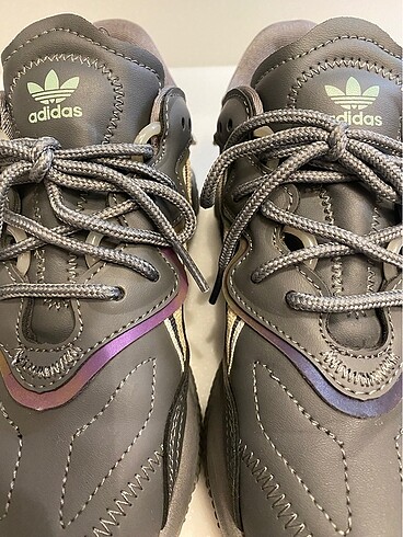37 Beden çeşitli Renk Adidas Ozweego ayakkabı