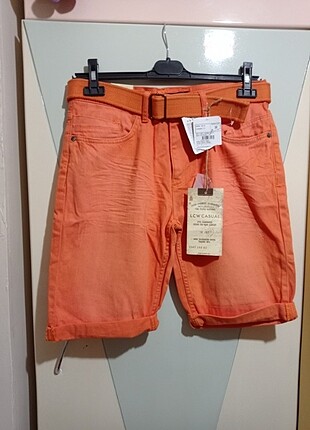 Bermuda şort